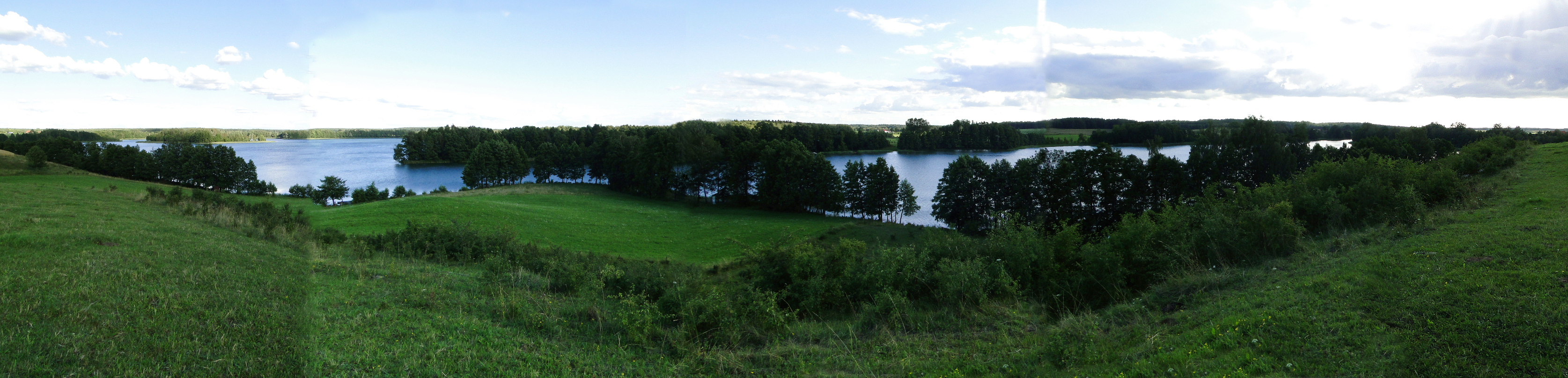 Panorama jeziora Nawiady-Prusinów
