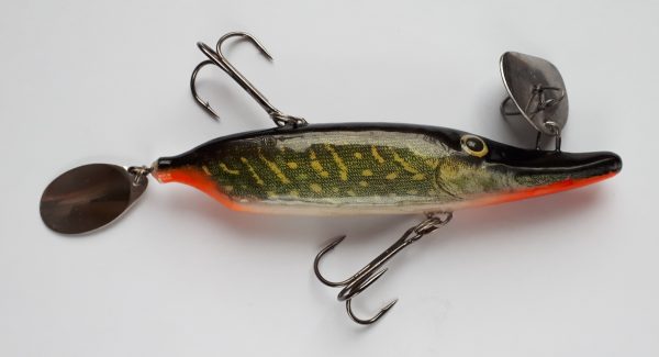 Tremolo 13 (Esox 2)